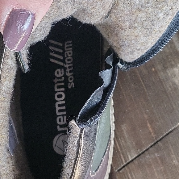 Remonte Women's R4779 Ankle Boot - Picture 5 of 7